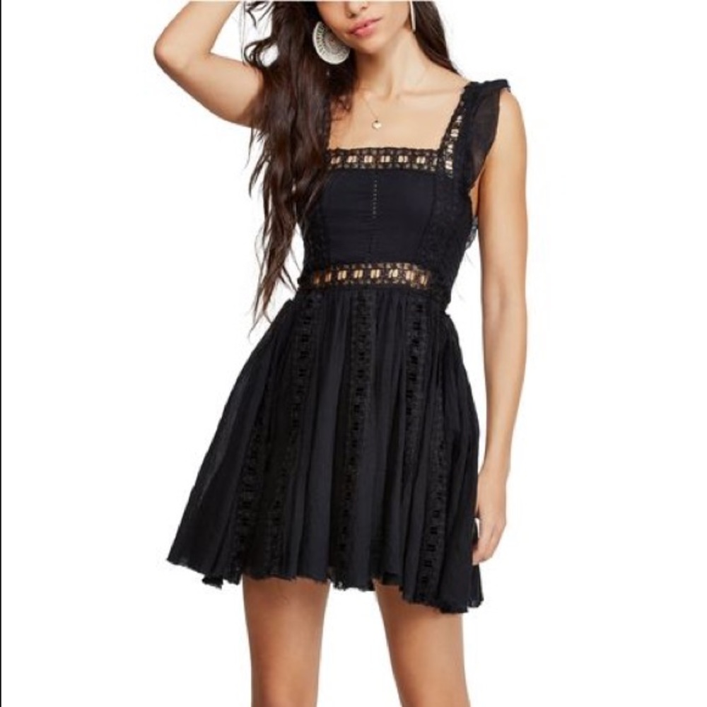 Verona lace trim minidress